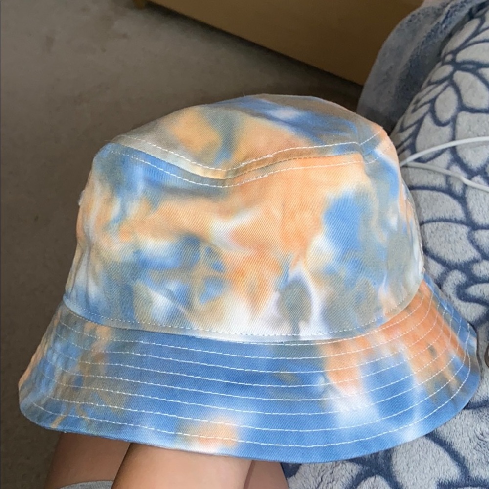 pacsun bucket hat